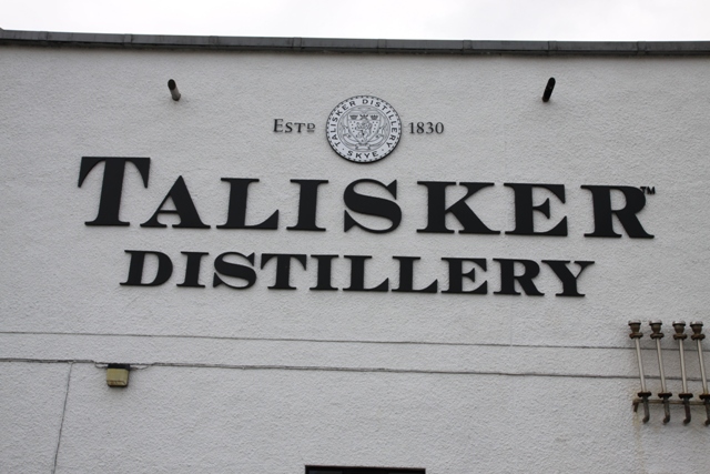 Talisker l'insegna della distilleria Talisker l'insegna della distilleria