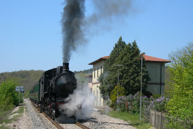 tTrenoNatura - stazione di Murlo TrenoNatura - stazione di Murlo