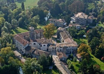 In Autunno: Frutti, Acque e Castelli
