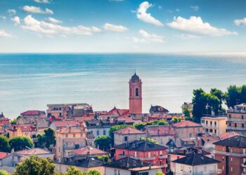 Domenica 25 giugno a Cupra Marittima (AP) la festa della vongola