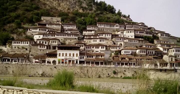 Gran tour dell’Albania con Turit e Go Camper