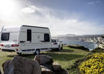 Fendt Caravan presenta Bianco Activ