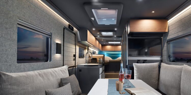 CL-BUS di CBE sale a bordo dei camper di fascia premium