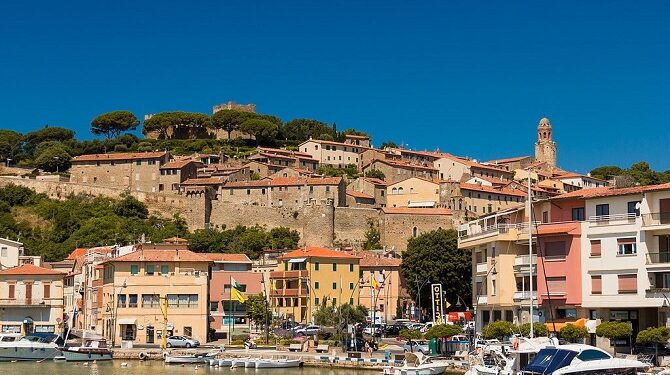 Castiglione della Pescaia e Follonica: due perle della Maremma