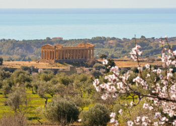 Sicilia, un itinerario archeologico tra mare e letteratura sulla Costa del Mito