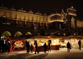 Mercatini di Natale: oltre gli itinerari tradizionali, è Cracovia la più amata del web