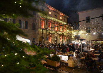 Tra chef stellati e artigiani da tutta Italia torna in Toscana il Radicondoli Christmas Market