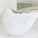 Paivi Rintaniemi, Finlandia, Avis, 2012, ceramica ad alta temperatura 1250° lavorata a mano, h cm 50 x70 Ø