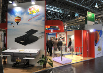 Lo stand di Project 2000 al Caravan Salon
