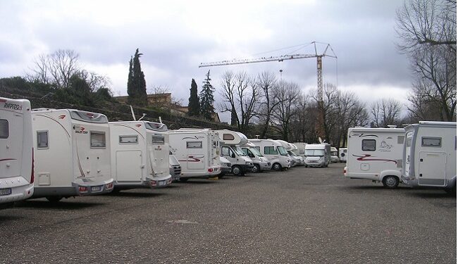 Raduno di un club ed i suoi camper