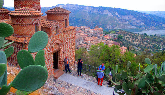 Calabria : cristiana, bizantina, cattolica