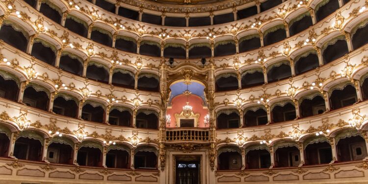 Dal 4 all’8 dicembre in Emilia arrivano i “Teatri Aperti”