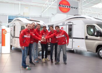 Bürstner partecipa alla Dakar con due autocaravans Ixeo