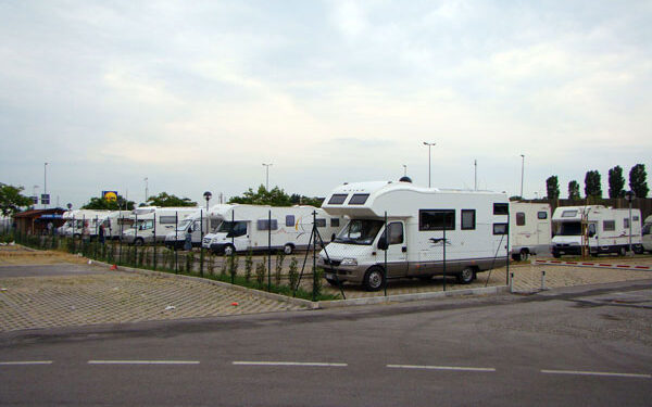Chiusura temporanea Area sosta camper Parma città