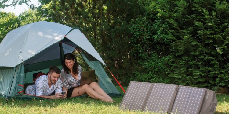 Black Portable Solar Panel, energia a portata di mano