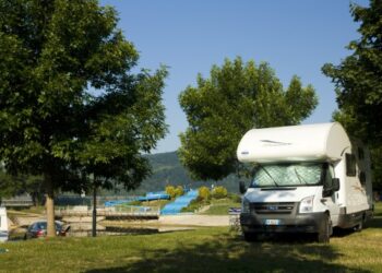 Campeggiare in natura alle Terme di Catez