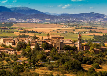 Sabato 28 maggio “Passeggiate & buon gusto” a Compignano di Marsciano (Pg)