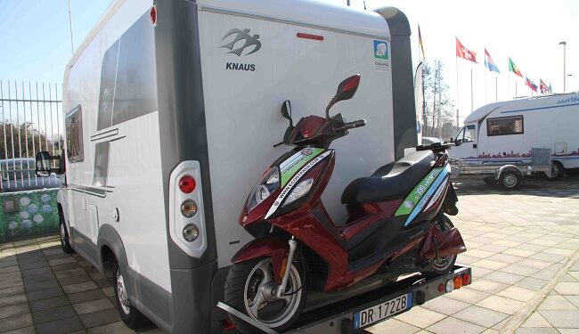 ecostrada-scooter-camper-knaus