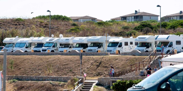 Dall’1 al 3 ottobre Alghero ospita il Festival del turismo itinerante e delle attività all’aria aperta