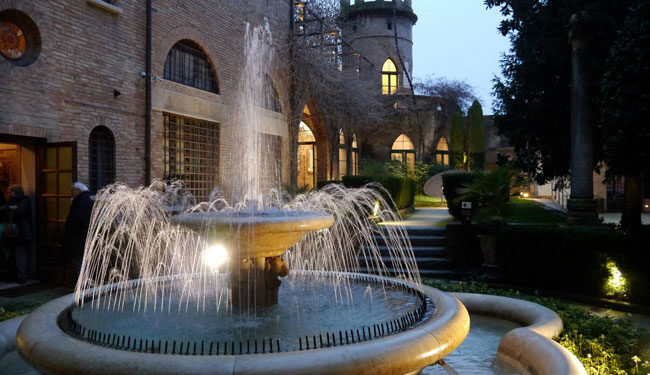 Uno scorcio dei giardini della Cripta Rasponi