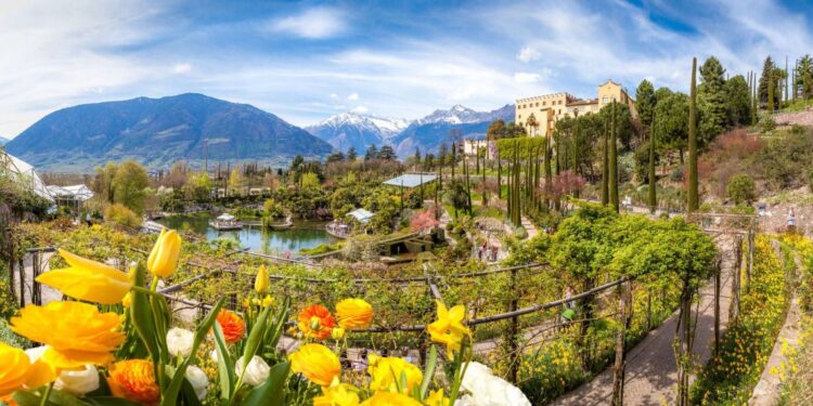 Dal 1 di Aprile il risveglio dei giardini di Sissi