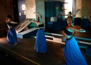 I nuovi lavori site-specific di HistrioDanza Off a Tamo colorano di blu anche l’autunno