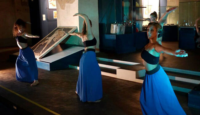 I nuovi lavori site-specific di HistrioDanza Off a Tamo colorano di blu anche l’autunno