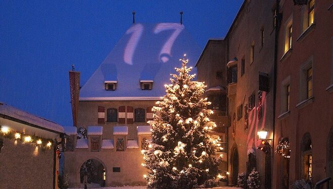 Natale di Cristallo a Hall-Wattens nel cuore delle Alpi tirolesi