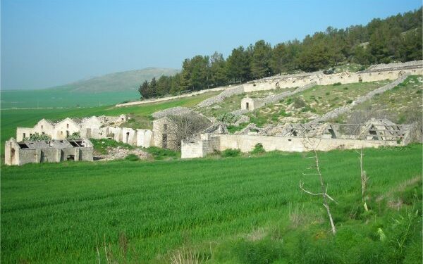 insediamenti-rupestri-murge.puglia