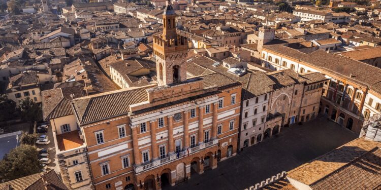 Foligno celebra Dante: dall’8 al 12 aprile tornano le “Giornate Dantesche”
