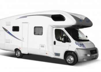 pla-plasy_live_camper
