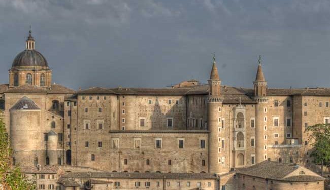 Le Vie dei Presepi a Urbino
