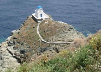 Sifnos Chiesa Sette Martiri