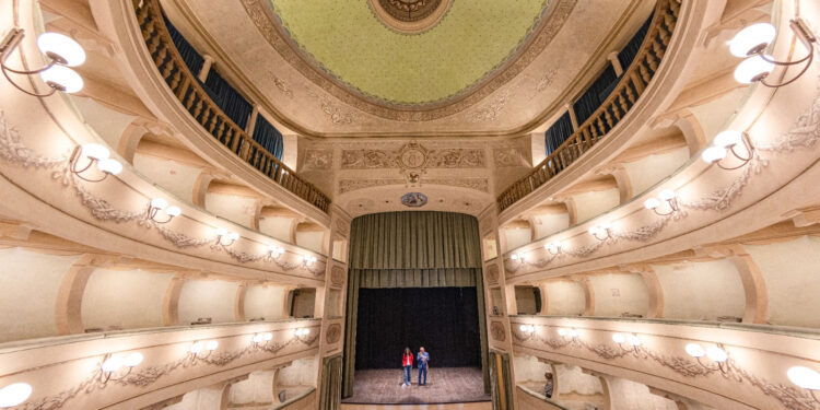 All’Isola d’Elba torna a splendere il Teatro dei Vigilanti di Portoferraio, il teatro di Napoleone