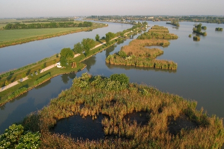 Valli Ostellato Lonzi